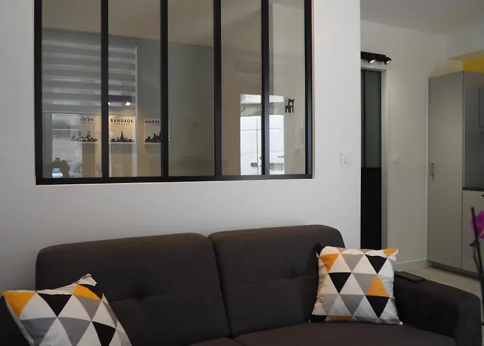 Le Millotet - Agreable A 2 Mn Gare *