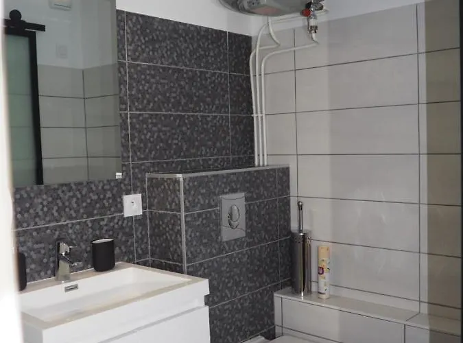 Le Millotet - Agreable A 2 Mn Gare *