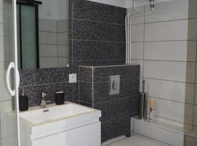 Apartment Le Millotet - Agreable A 2 Mn Gare *